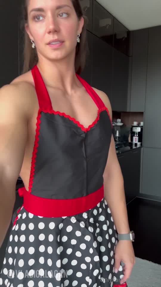 Leaked video of Vladislava Galagan, perfeita antes de dormir sem pijama