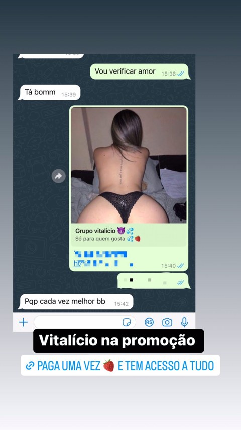 Escandalosa Ana Barbosa nua tomando sol na varanda