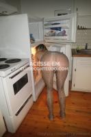 Caroline Vreeland com close na bunda durinha