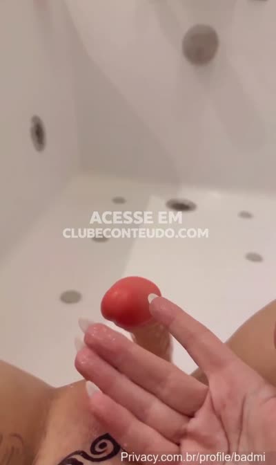 Mc Mirella nude leak, sedutora, dançando funk sem roupa