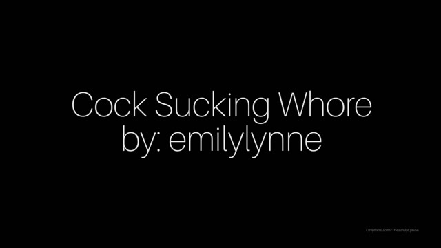 Emily Lynne: de frente pro espelho sem roupa