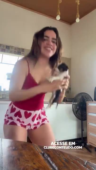 Leaked video of Perfis Daily/Privado de famosas, Perfis Daily — no chuveiro se
