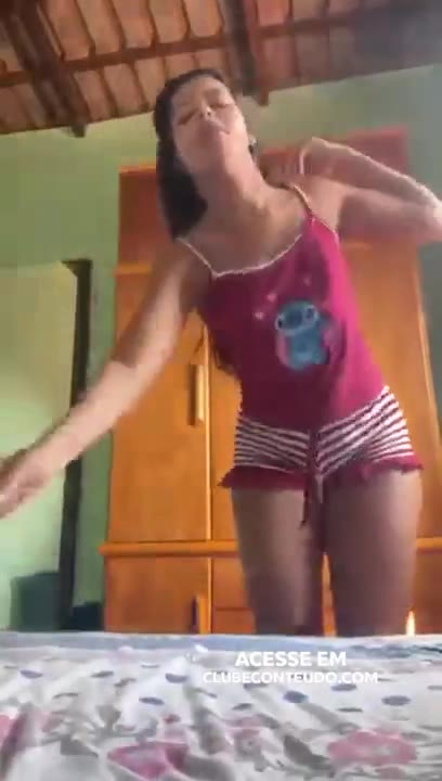 LUDIMILA FELIX gemendo baixinho sozinha 🍑