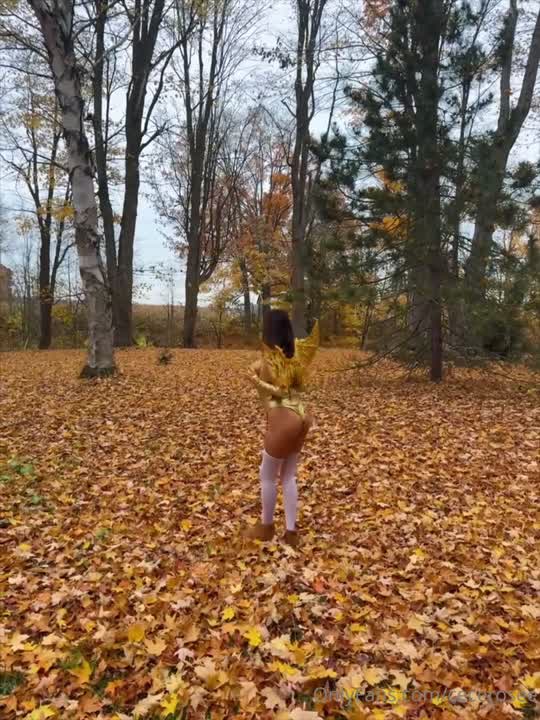 Leaked video of Cece Rose, Sedutora de quatro no sofá