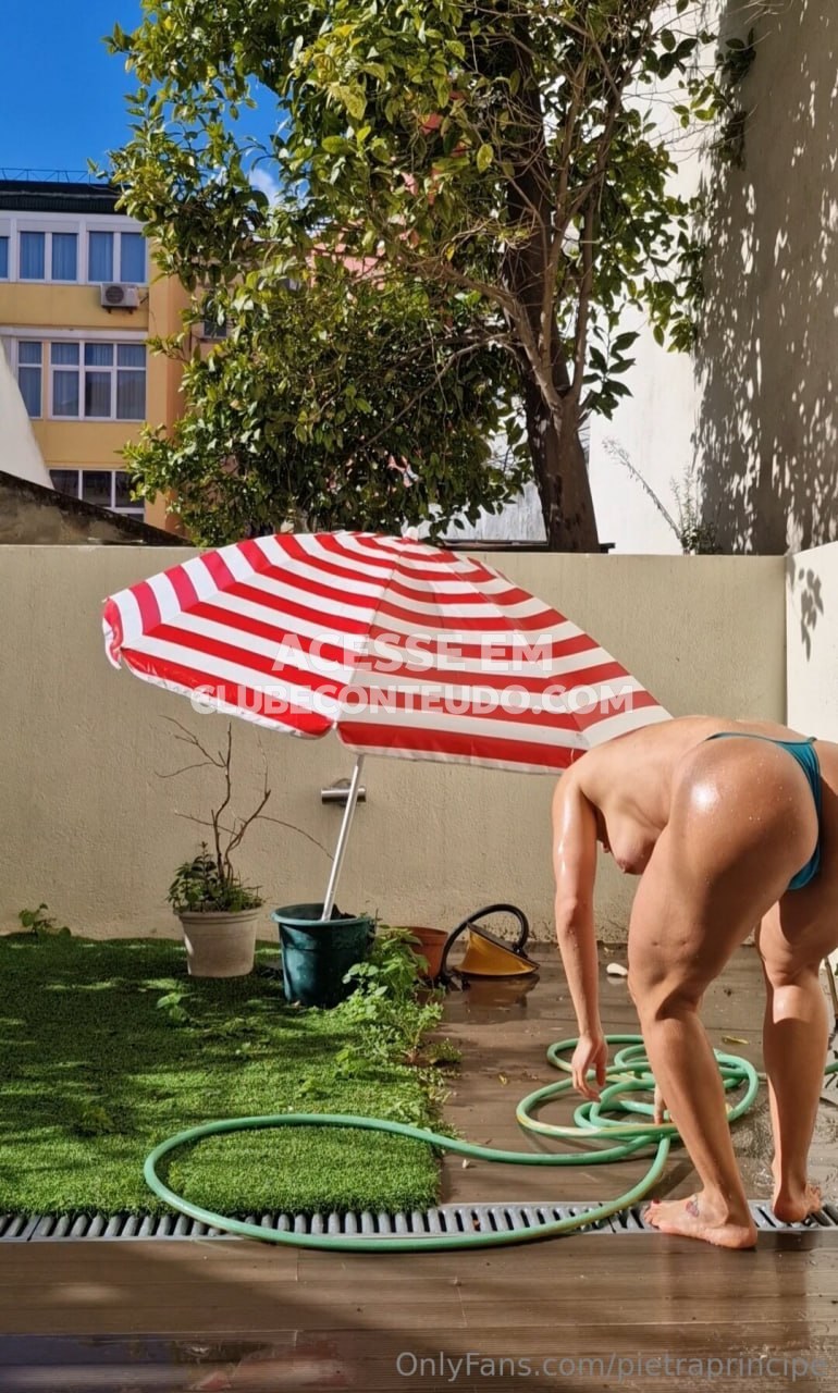 Provocando na webcam — Pietra Principe