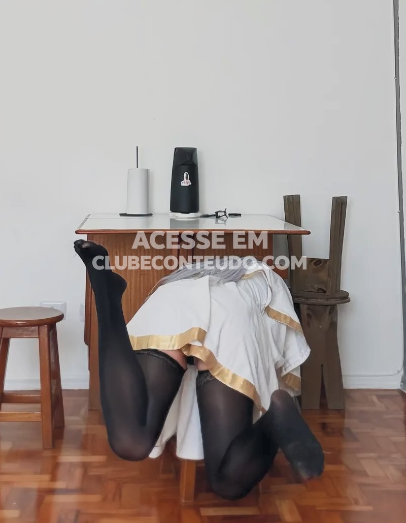 OnlyFans vazado: Nerokosplayer Dançando de fio dental