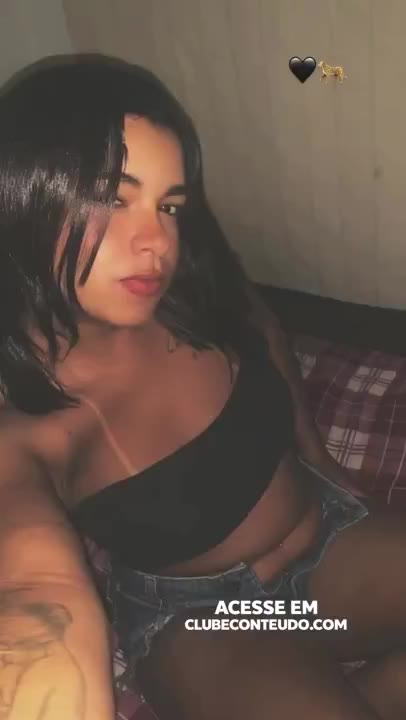 Antes de dormir sem pijama — Faveladinhas do RJ (só bblinda)