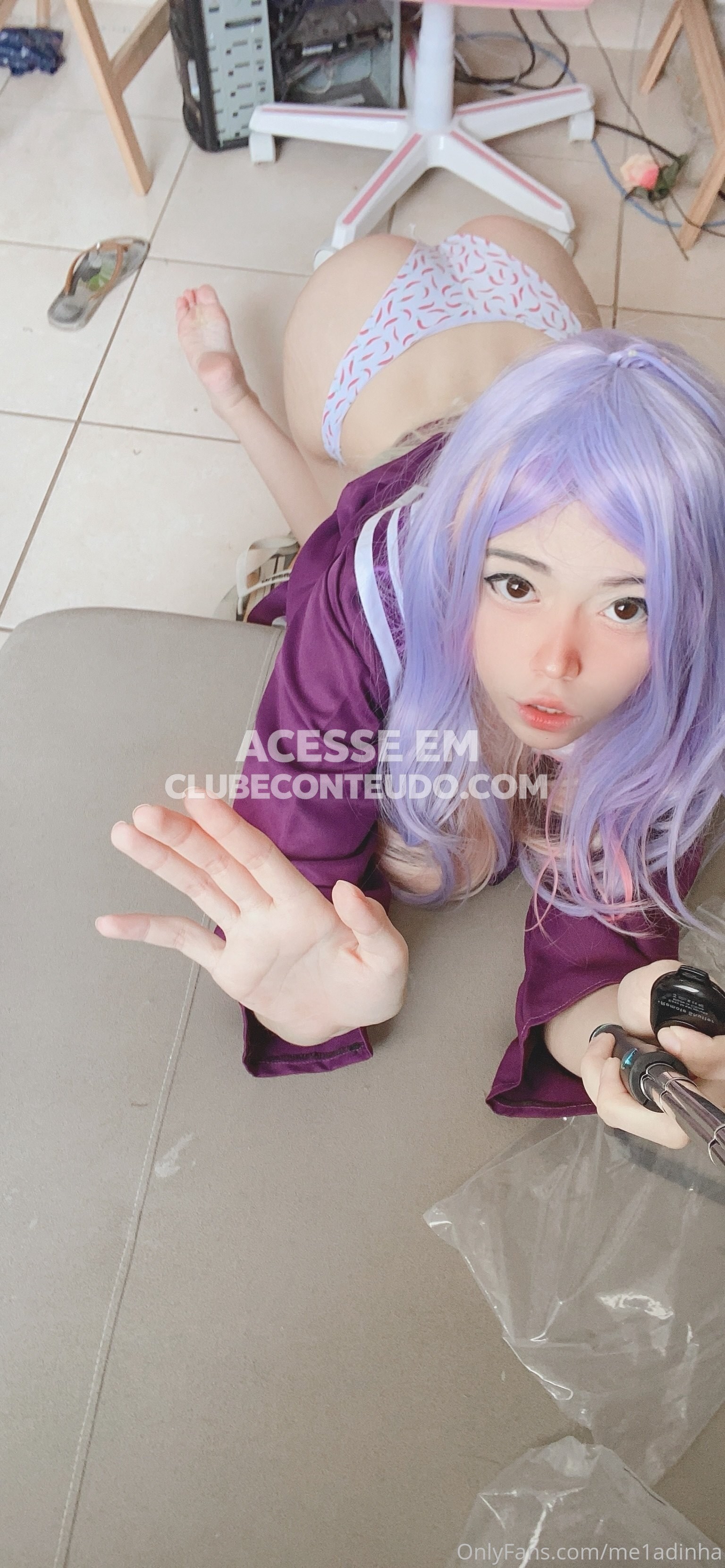 Me1adinha rebolando gostoso