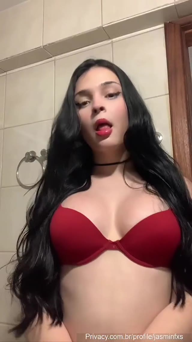 Dançando de fio dental — Jasminfxs