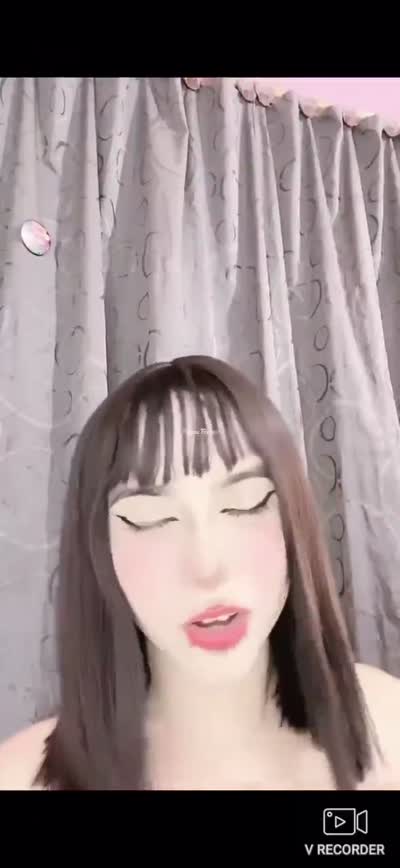 Trans TS Tang0 Live tesuda nua tomando sol na varanda
