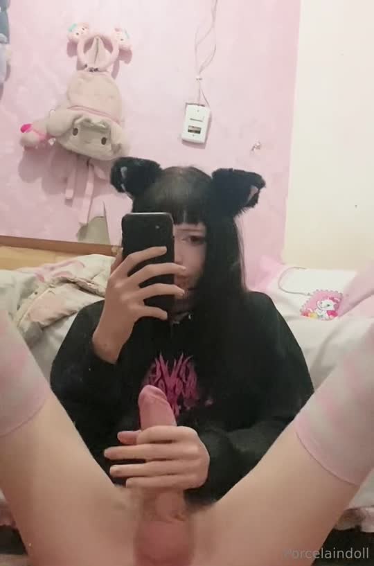 Trans Porcelain doll / p0rcelain_d0lll / Porcelaindoll300 envolvente, de frente