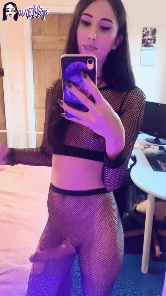 Provocante mostrando tudo sem pressa #3 — travesti Manu Maya sem censura