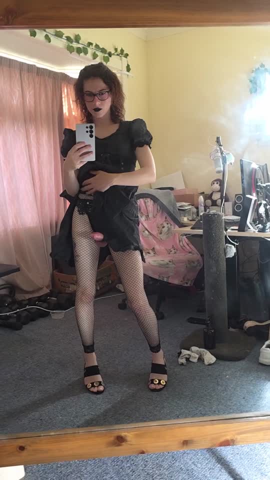 Mostrando tudo sem pressa #93 — travesti Manu Maya sem censura
