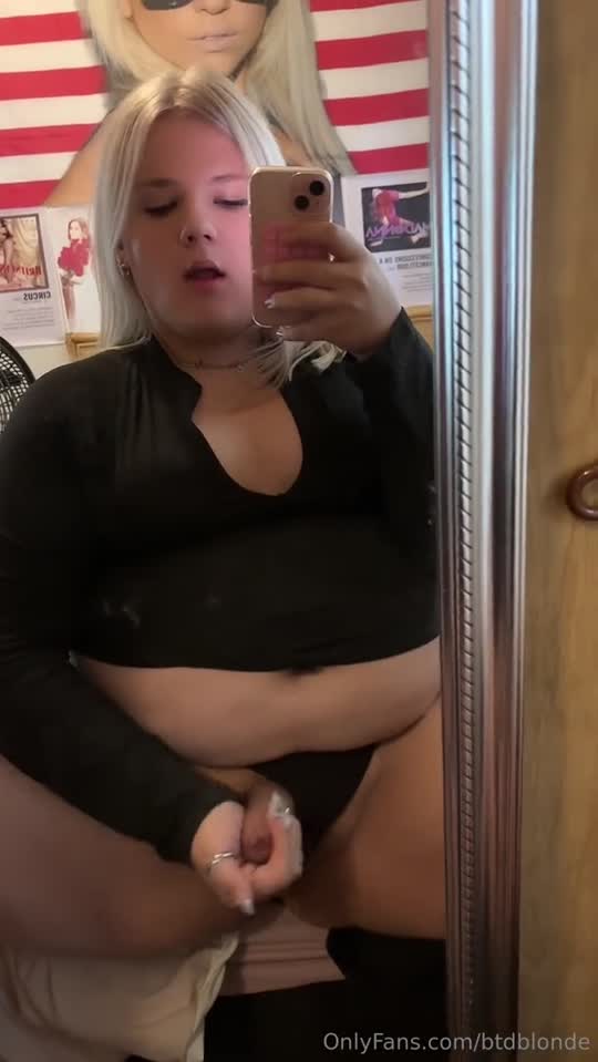 Tgirl Btdblonde BBW trans No motel sem censura
