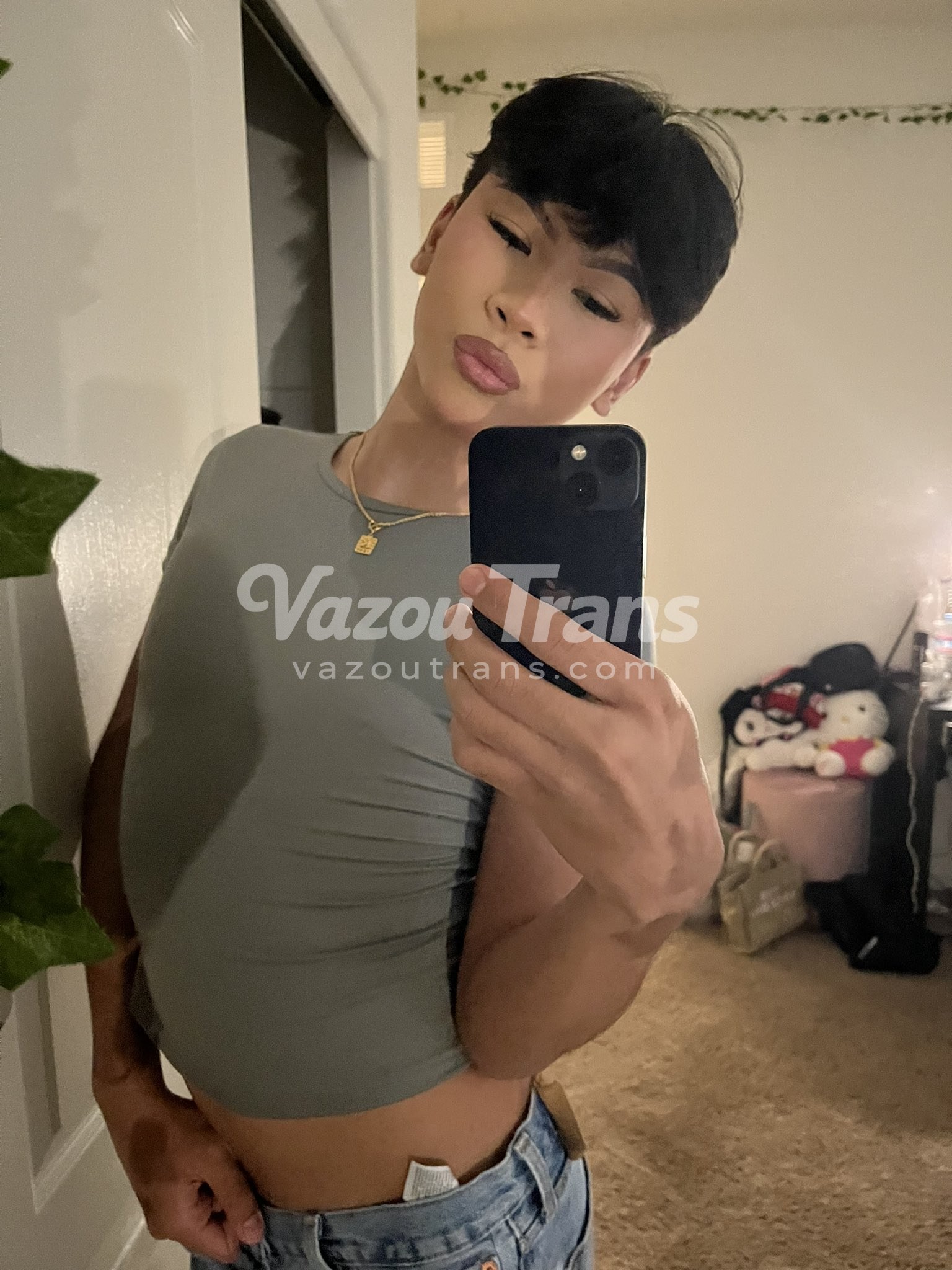 Mostrando tudo sem pressa — travesti kaybaebi sem censura