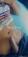 Trans Tiffany Azul safada, peladinha no quarto