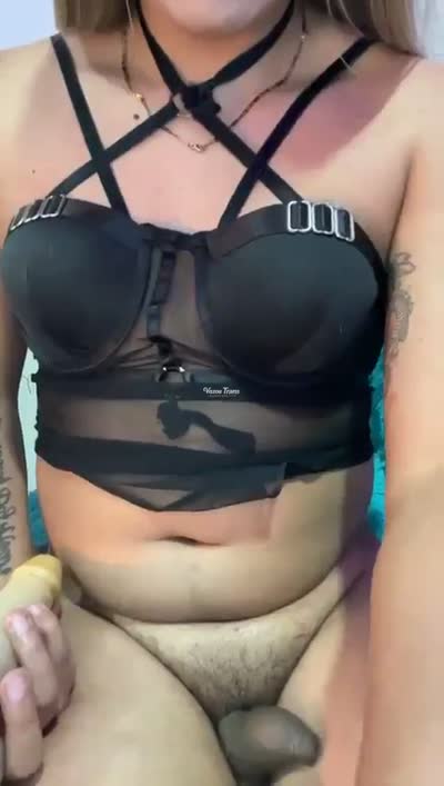 Tgirl TS Tang0 Live Brincando sozinha na cama
