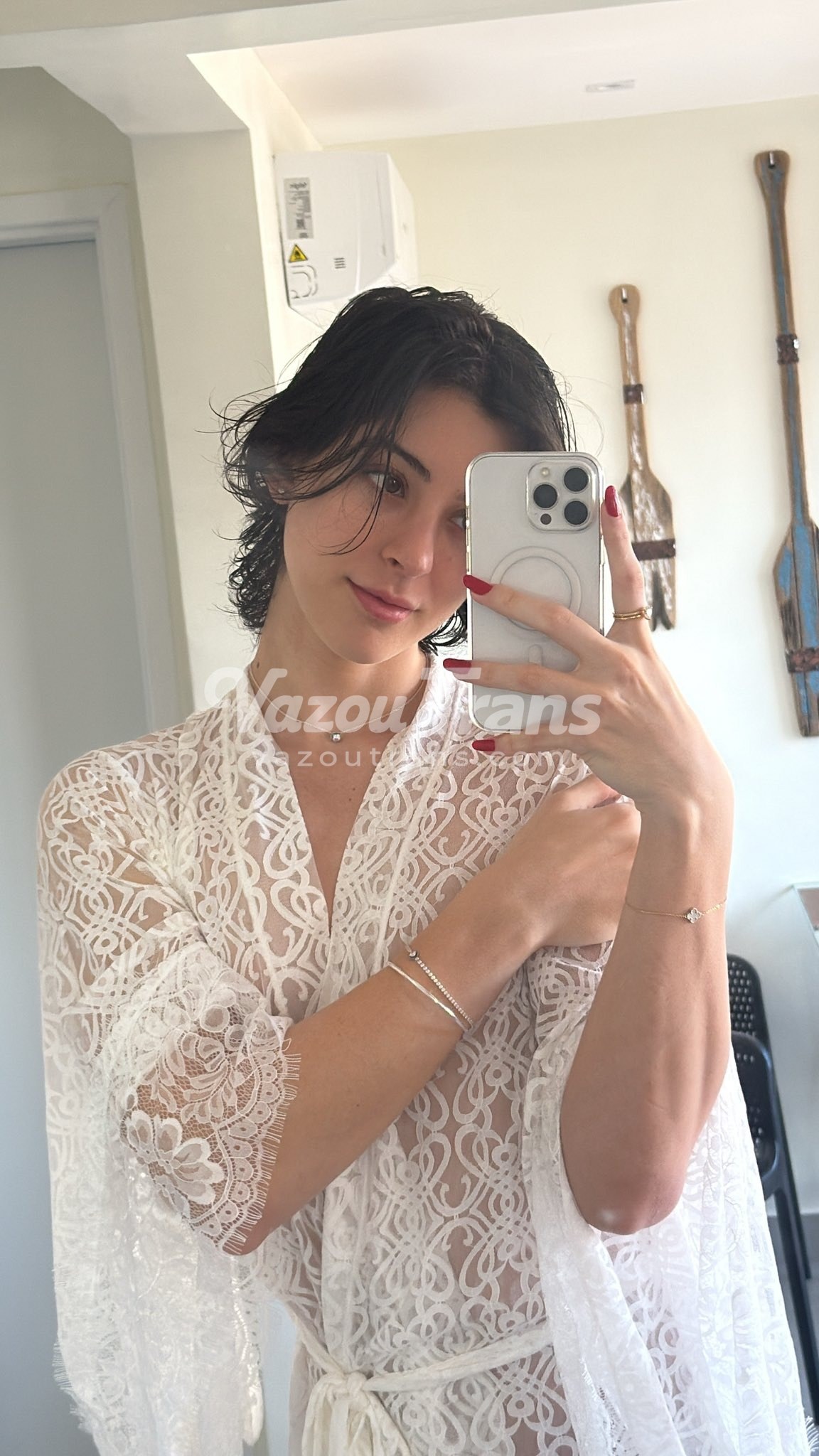 Bella Longuinho / Zé Longuinho: trans amadora brasileira, Bella Longuinho