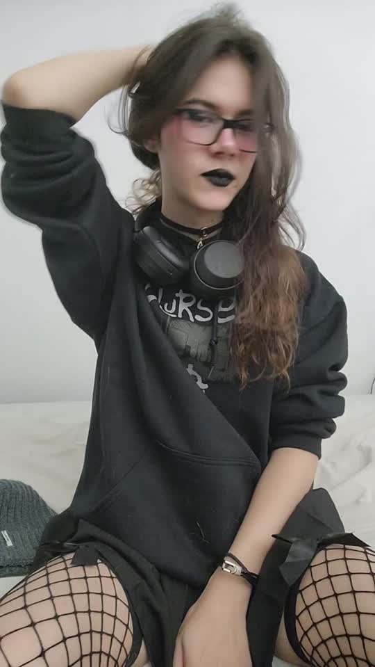 Vídeo +18 trans: Manu Maya se despindo devagar, mostrando tudo sem pressa #5