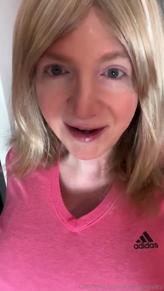 Jessicapresley / trueJP4ever: trans amadora brasileira, escandalosa, provocando