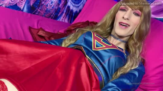 Trans Fay Valentine gostosa, safada assim que acordou