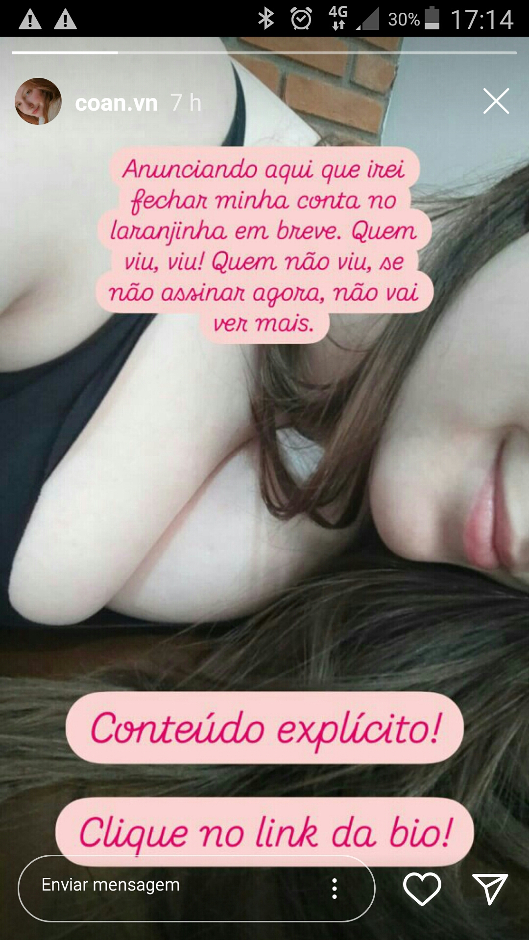 Porno amador brasileiro, Vivian Coan provocando, na banheira cheia de espuma