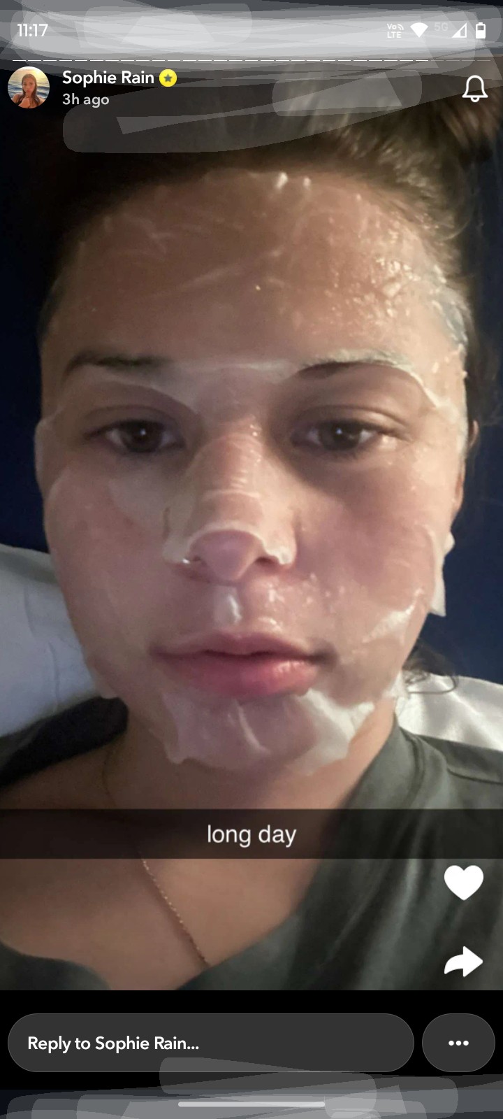 OnlyFans vazado: Sophie Rain sapeca de meia-calça rasgada