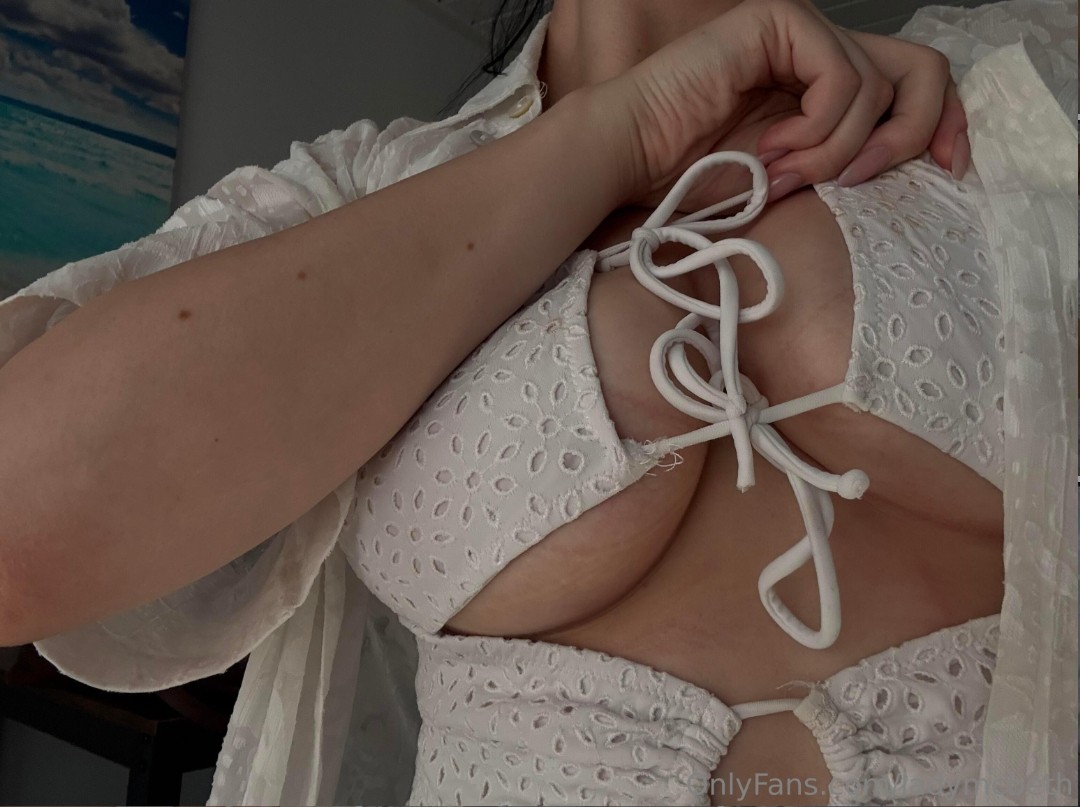 Ladymcbeth num striptease completo 🔥