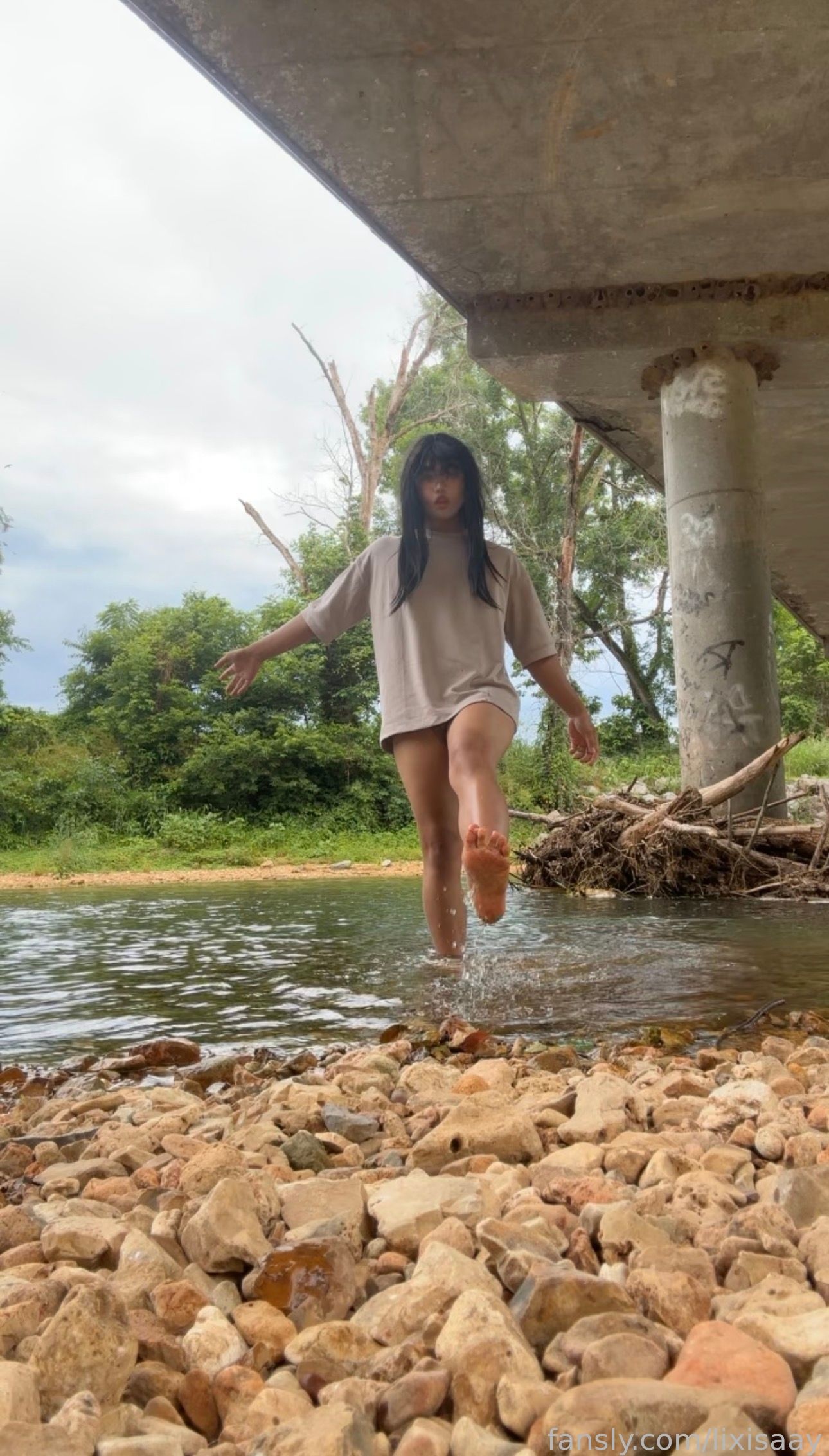 Porno amador brasileiro, Lixisaay Conteúdo raro de safada assim que acordou