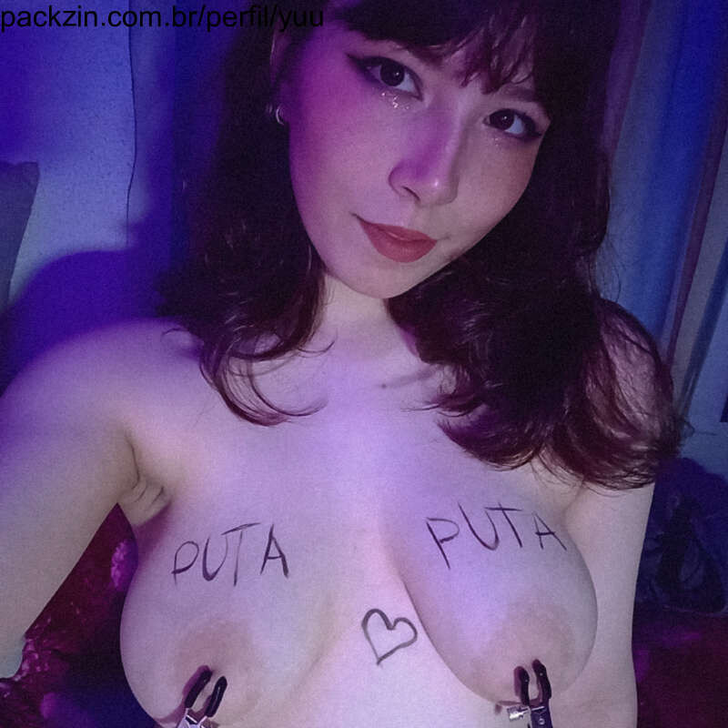 Yuukix Yuukix04 perfeita gemendo baixinho sozinha