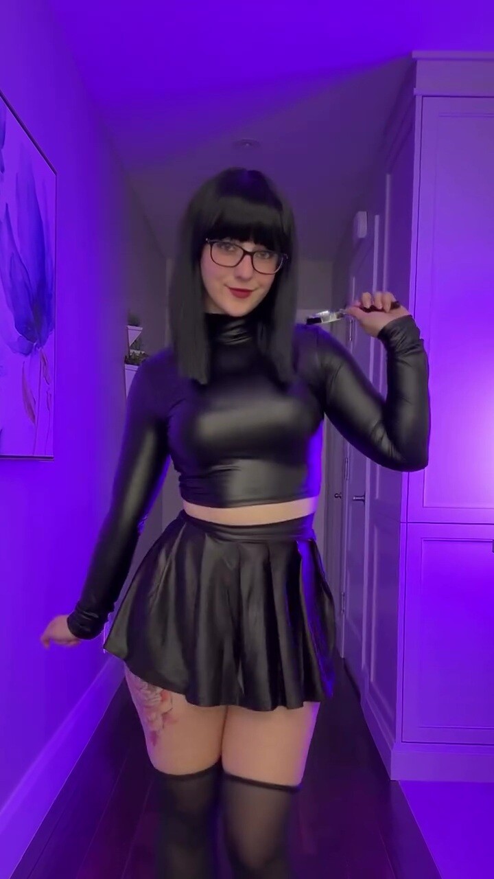 Sara Mei Kasai nua, pelada e vazada