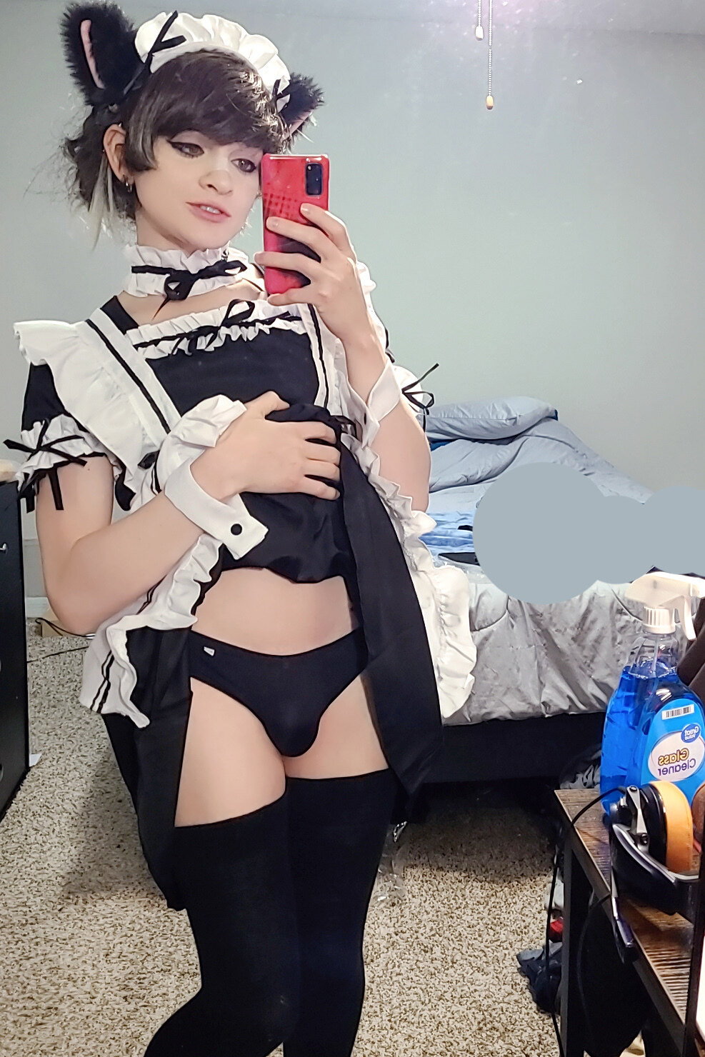 Trans trappychan_ Safada de lingerie preta na cama