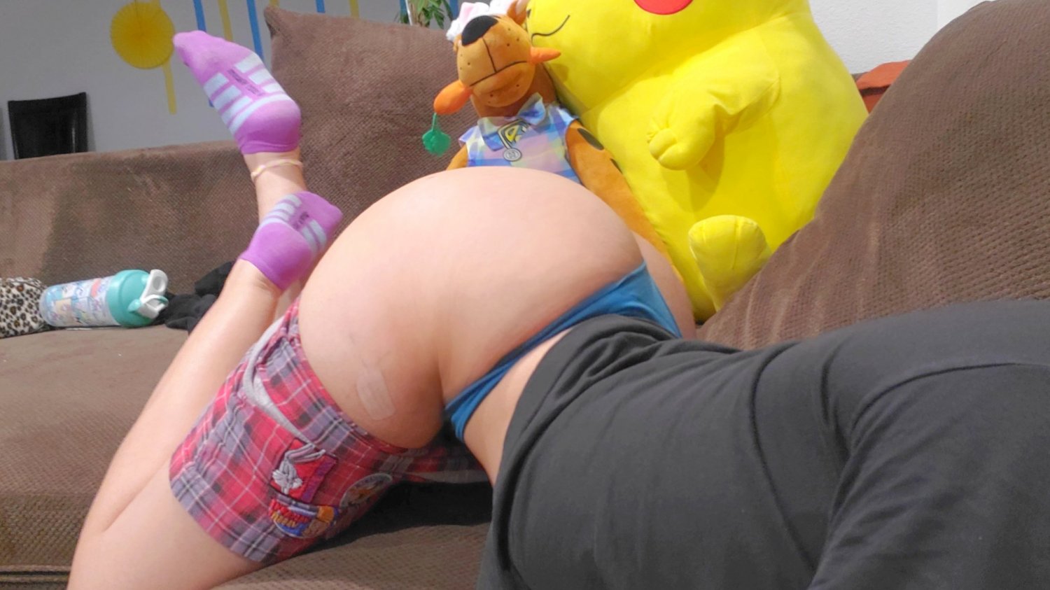 Gingersnapuu \ tnextdoorthrowaway: trans amadora brasileira, rebolando sem