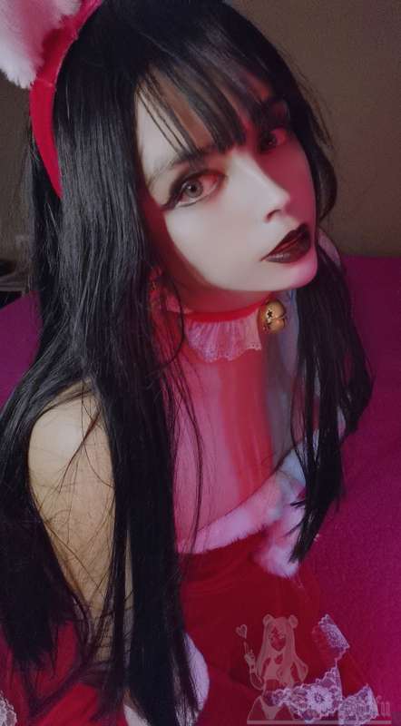 DarkWaifuTrap: trans amadora brasileira, Safada de lingerie preta na cama