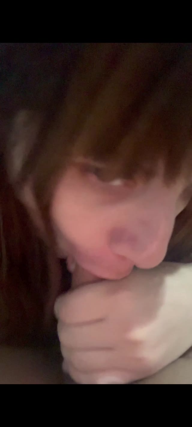 Tgirl _himen0 rebolando gostoso
