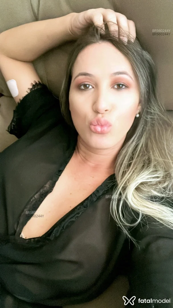 Vídeo +18 trans: Patrícia Steinkopf/@patriciasteinkopf mostrando demais