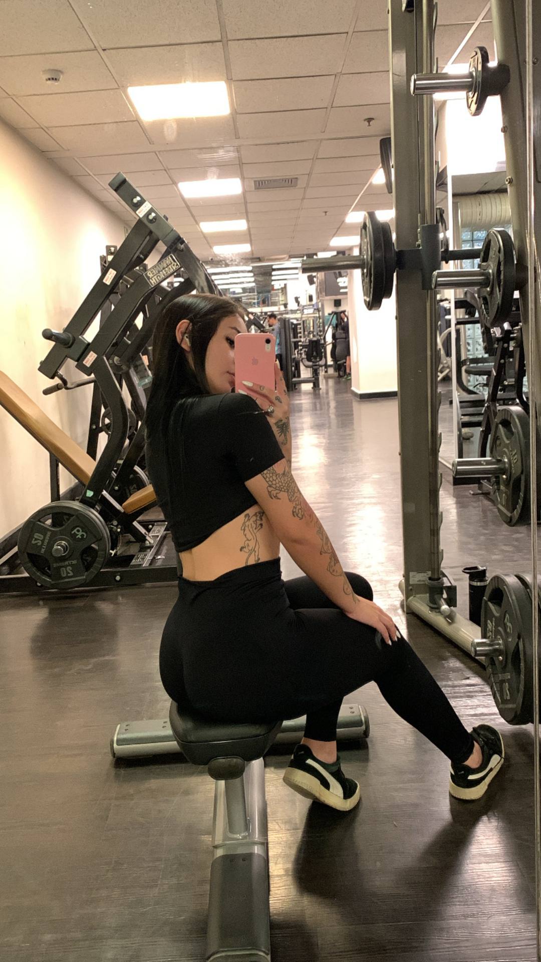 Bruna Santini deliciosa, no motel sem censura