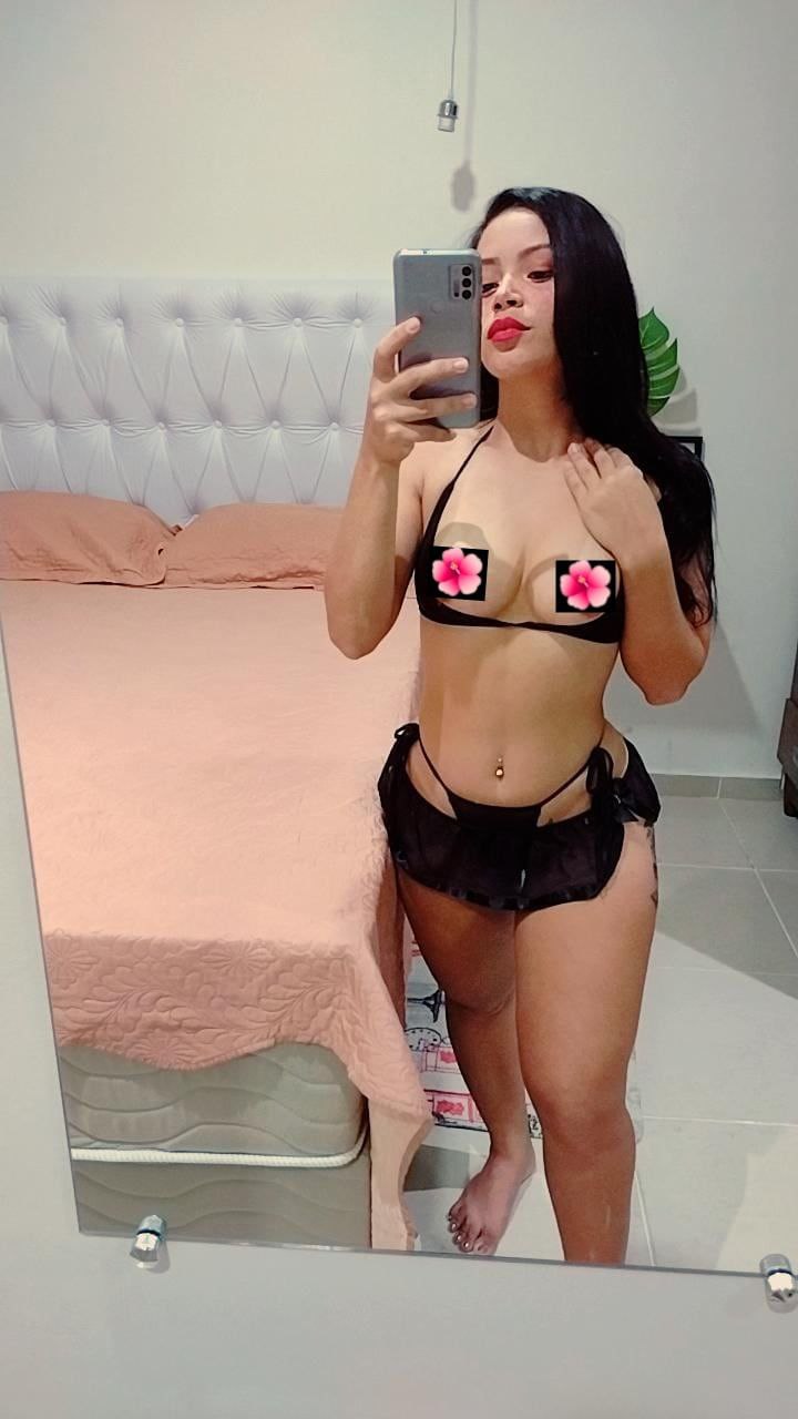Molhadinha depois do banho — karolinesilvaof