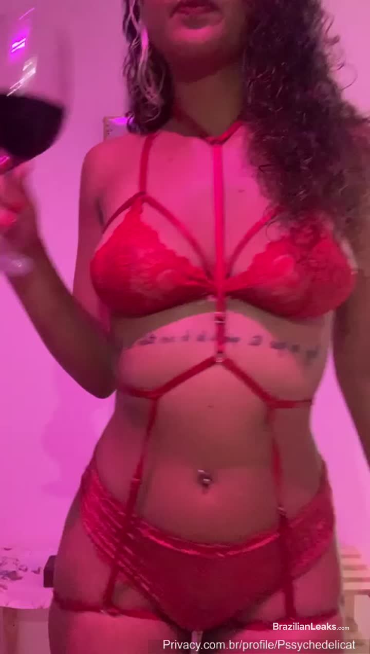 Cattofhell — Posing with Her Ass for the Camera