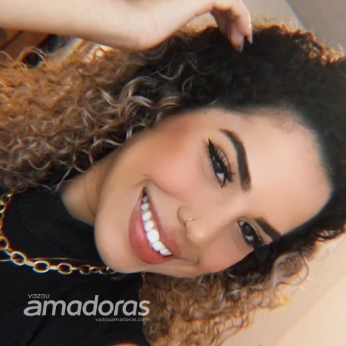 Porno amador brasileiro, Brazilian01 de frente pro espelho sem roupa