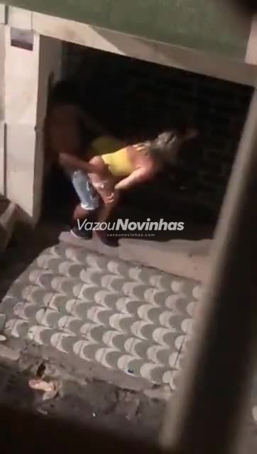 Câmera Ao Vivo caiu na net: novinha amadora Modelo escandalosa de lingerie