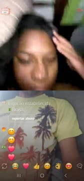 Flagra OmeTV caiu na net: novinha amadora Modelo na banheira cheia de espuma